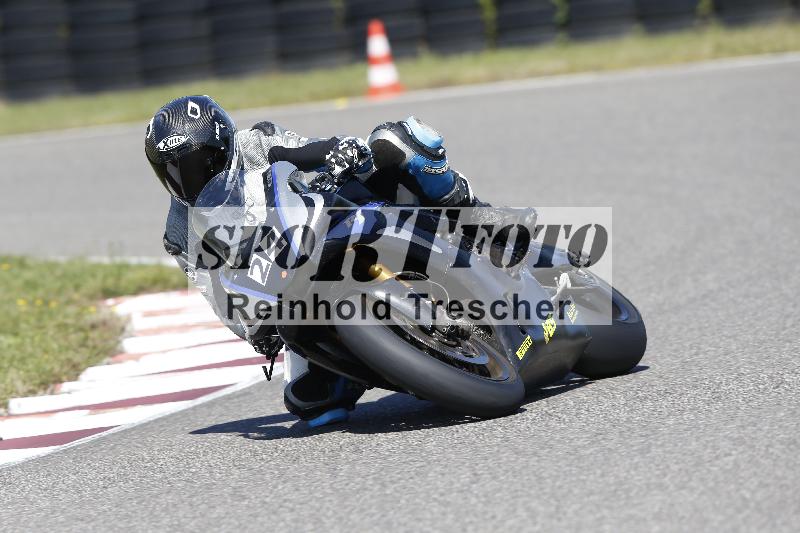 /Archiv-2025/48 25.08.2025 Cornu Master School ADR/rot-rouge/24